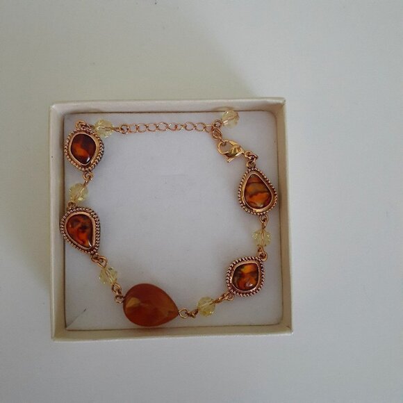 Fifth Avenue Collection Tiger Eye Gold Beaded Bracelet - Picture 1 of 4